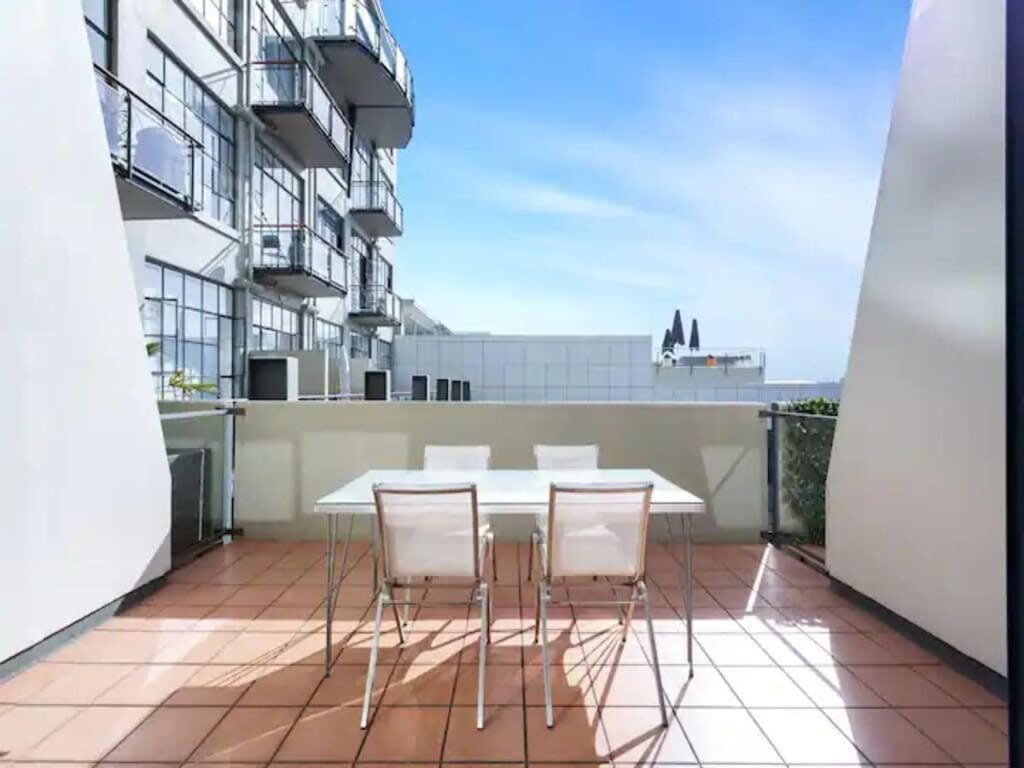 Lovely Bright Apartment With Balcony Pool And Gym 오클랜드 외부 사진